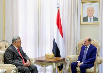رئيس الوزراء يؤكد اهمية انعقاد اللجنة اليمنيه الهنديه المشتركة