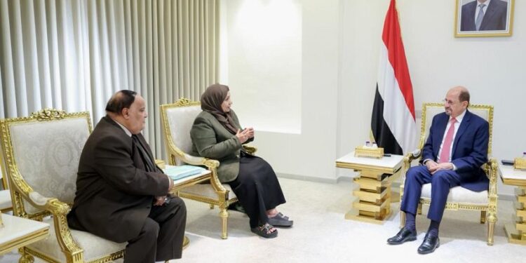 رئيس الوزراء : مكافحة الفساد أولوية وطنية ومسؤولية مشتركة