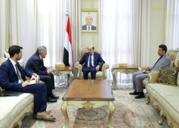 رئيس الوزراء  يستعرض مع رئيس بعثة الاتحاد الأوروبي دعم الإصلاحات الحكومية وتوسيع الشراكة التنموية