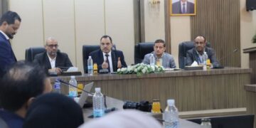 السقطري يفتتح الاجتماع التنسيقي لكتلة الأمن الغذائي والزراعة في عدن