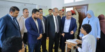 الصبيحي يدشّن اختبارات الثانوية العامة  ويؤكد دعم القيادة السياسية لقطاع التعليم