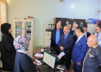 الوزراء والمحافظين والوكلاء يتابعون الانضباط الوظيفي عقب اجازة العيد