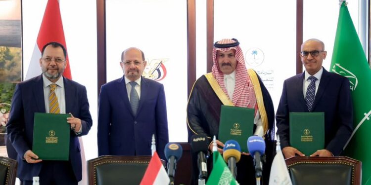بقيمة 150 مليون دولار رئيس الوزراء يشهد توقيع اتفاقية الدعم السعودي لتشغيل محطات الكهرباء