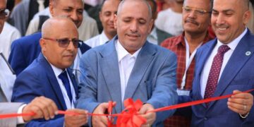 افتتاح أعمال المؤتمر الطلابي للبحث والابتكار بجامعة تعز