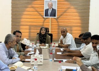 لقاء موسع يناقش خطط وزارة الشؤون القانونية وتعزيز دور كواردها