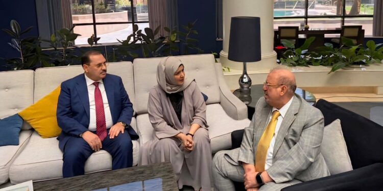 وزيرة الشؤون القانونية تبحث مع رئيس مجلس النواب تحديث المنظومة التشريعية