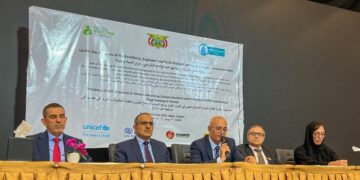 وزيرا المياه والصحة يفتتحان ورشة عمل حول تعزيز برامج  الإصحاح البيئي والتغذية