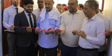 وكيل   حضرموت يفتتح معرض وفعالية “قطرة أمل” ويناقش مشروع إنشاء محطة الحافلات