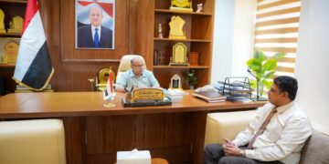 الخنبشي يطّلع على تحضيرات عقد المؤتمر الطبي الدولي  بالمكلا