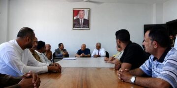 محافظ تعز يناقش مع قيادة الجهاز المركزي للرقابة والمحاسبة  حماية المال العام