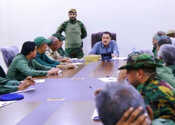 مدير أمن عدن   يؤكد  علي تنفيذ قرارات اللجنة الأمنية بحزم.
