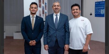 اختتام المعرض الفني والثقافي بعنوان (اليمن بعيون شبابها) في المانيا