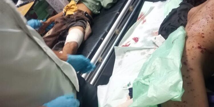 لغم حوثي بلحج يؤدي الي سقوط 13 طفلاً بين شهيد وجريح