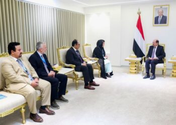 رئيس الوزراء يبحث مع مديرة مكتب (UNOPS) سير العمل في مشاريع البنيه التحتيه