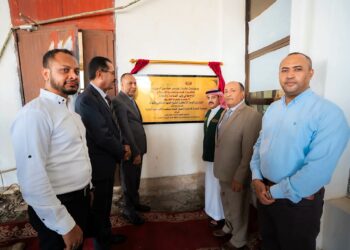 وزير الصناعة والتجارة يدشن مشروع المعهد الصناعي والتجاري بعدن