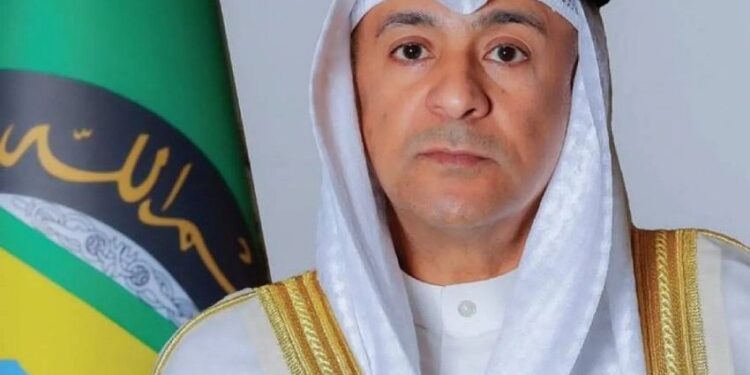 البديوي يدعو لموقف دولي حازم تجاه تهديد المليشيات  بإغلاق مضيق باب المندب