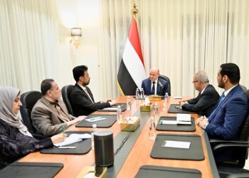 العليمي: المليشيات حولت مناطق سيطرتها الى أسوأ مكان للعيش على وجه الارض