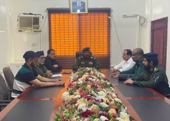 وكيل  الداخلية يبحث مع مشروع تعزيز الوصول الشامل للعدالة آفاق تطوير الحوكمة الشرطية