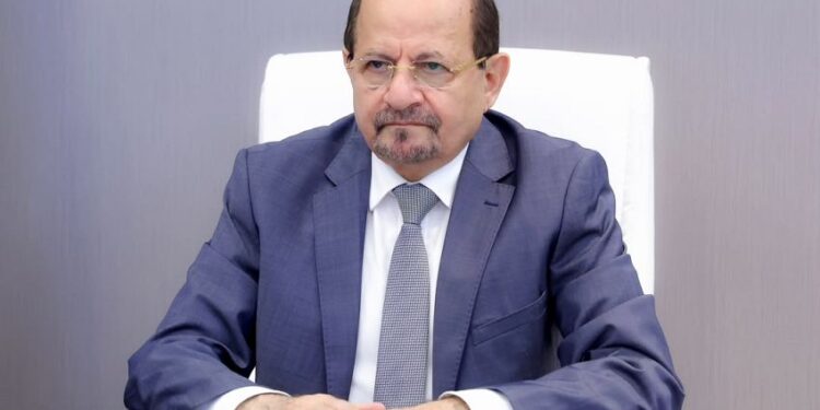 رئيس الوزراء  يناقش مع سفيرة بريطانيا تطورات الأوضاع وآليات توسيع الدعم