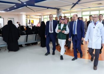 رئيس الوزراء: مستشفى الأمير محمد بن سلمان في عدن شاهد  على الأثر المباشر للدعم السعودي لليمن