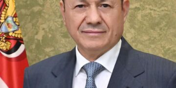 العليمي يحذر المليشيات من استمرار التصعيد والمقامرة بمصالح الشعب