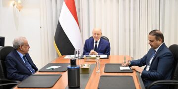 العليمي : لا بديل أمام المليشيات سوى القبول بالمبادرات الإنسانية المعلنة