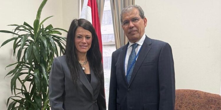 مندوب اليمن يبحث مع (الإسكوا) توسيع مجالات الشراكة ودعم أولويات التنمية الوطنية