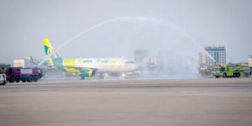 وصول طائرة “المعلا ” الى مطار عدن الدولي
