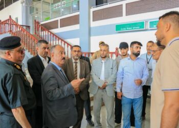 وزير النقل يتفقد عدداً من قطاعات الوزارة ويطلع على سير النشاط الملاحي والجوي