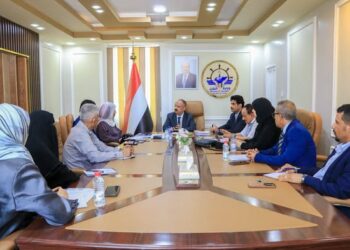 وزير النقل يناقش مع رئيس جهاز الاحصاء  دعم اعداد الحسابات القومية