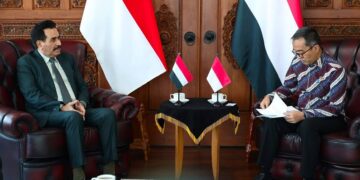 سفير اليمن يبحث مع وزير التعليم العالي الإندونيسي تعزيز التعاون المشترك
