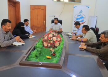 الوحدة التنفيذية للنازحين بمارب  وأوكسفام يبحثان تعزيز الجاهزية لموسم الأمطار