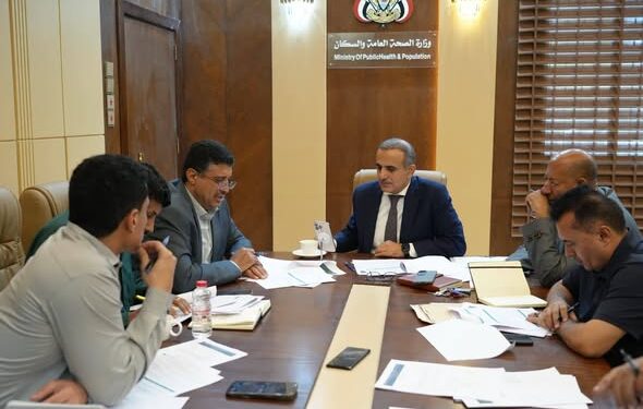 وحضر اللجنة التوجيهية لمشروع التأهب والاستجابة للجوائح بحيبح يترأس اجتماع اللجنة الفنية التأسيسية لصندوق الصحة
