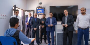 محافظ شبوة يدشن امتحانات القبول بكلية الطب ويتابع اجراءات تنفيذ قرار العلاوة وزيادة المرتبات