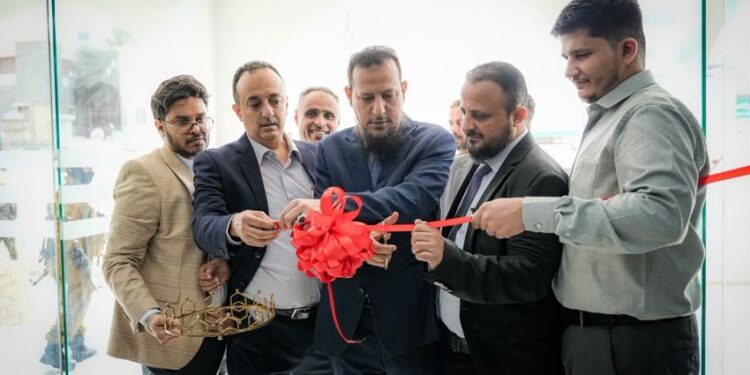 محافظ عدن يفتتح المرحلة الثانية من مشروع تأهيل وصيانة مستشفى المنصورة الجراحي