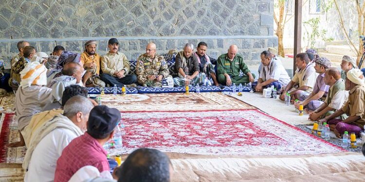 طارق صالح: ميليشيا الحوثي تحاول جر اليمن إلى معارك تخدم ايران