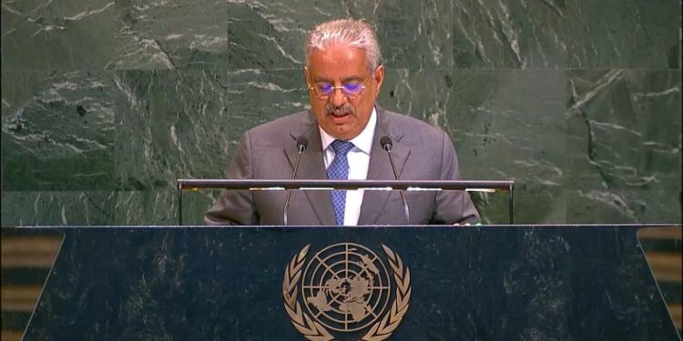 اليمن تؤكد التزامها باتخاذ التدابير الرامية للقضاء على الإرهاب والتطرف