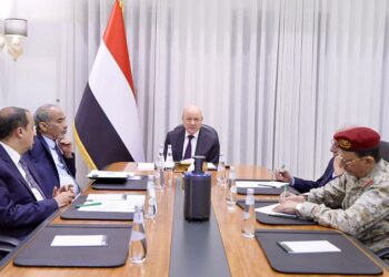 مجلس القيادة يعقد اجتماعًا استثنائيًا طارئًا لبحث الانتهاك الإيراني السافر لسيادة اليمن
