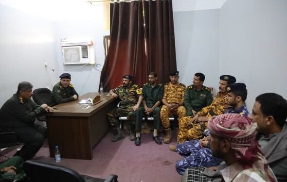 مدير أمن أبين يطلع على اوضاع السجن المركزي ويتفقد الانتشار الامني في خنفر