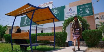 مركز الأطراف الصناعية في مأرب وتعز يقدم  30 ألف خدمة مجانية خلال7 أشهر
