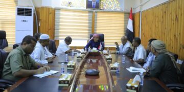 اقرار إجراءات لتوحيد العمل النقابي التربوي بوادي حضرموت