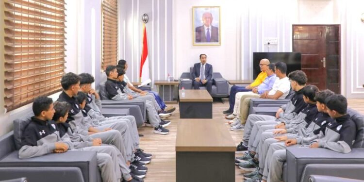 وزير الشباب يطلع على إستعدادات منتخب المواي تاي المشارك في البطولة العربية بليبيا