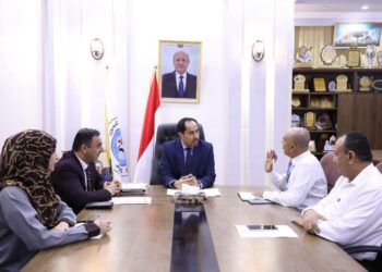 البكري يوقع اتفاقية لتنفيذ الخطة الوطنية للشباب “تمكين”