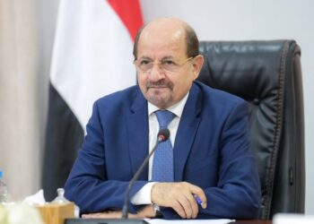 رئيس الوزراء  يحذر من التداعيات الخطيرة لاستمرار التصعيد الحوثي