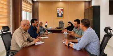 الشرجبي يبحث مع منظمة الإغاثة الدولية أولويات مشاريع المياه والصرف الصحي