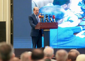 رئيس الوزراء يدشن الاستراتيجية الوطنية للصحة 2026–2030 ويدعو إلى بناء نظام صحي مستدام