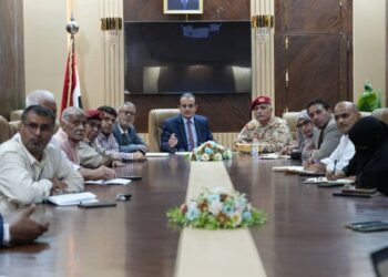 وزير الصحة يرأس اجتماع لجنة طوارئ غرفة العمليات الصحية المركزية