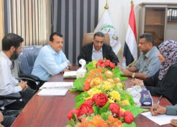 نائب وزير التعليم الفني يناقش نتائج المفاضلة للمنح الدراسية المقدمة من المغرب