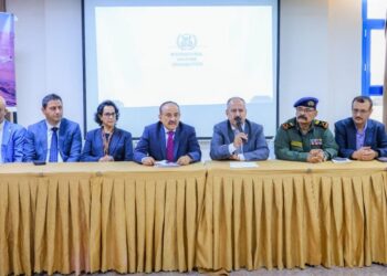 وزير النقل يؤكد أهمية تشكيل اللجنة الوطنية للأمن البحري لمواجهة التهديدات