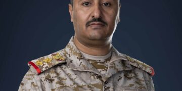 القوات المسلحة تدك مراكز قيادة وسيطرة وتحصينات وتجمعات لمليشيات جنوب الحديده